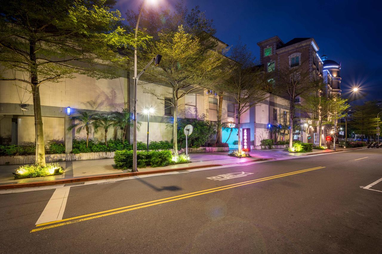 Uline Motel Taipei Exterior photo